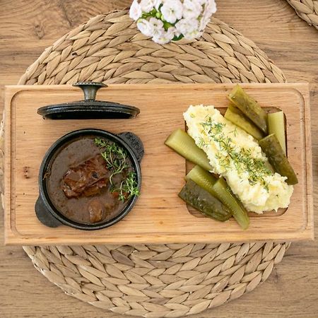 Osada Sluszewo - Apartamenty Restauracja Wydarzenia Gniewino Kültér fotó
