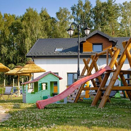 Osada Sluszewo - Apartamenty Restauracja Wydarzenia Gniewino Kültér fotó