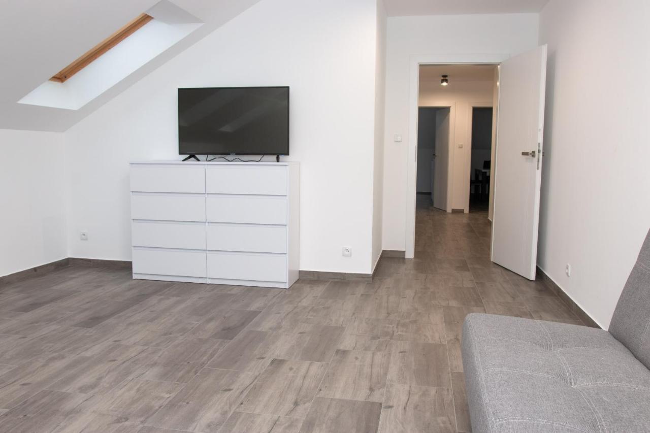 Osada Sluszewo - Apartamenty Restauracja Wydarzenia Gniewino Kültér fotó