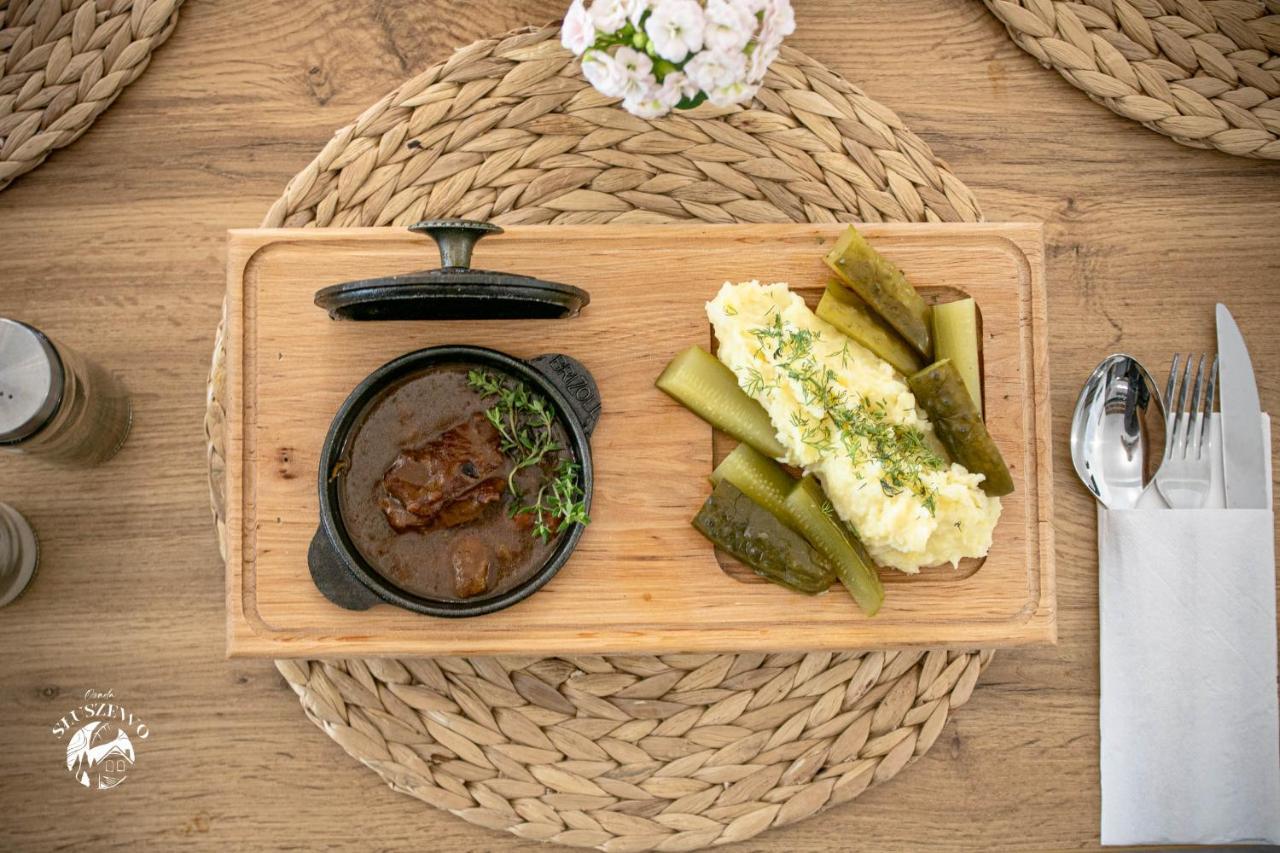 Osada Sluszewo - Apartamenty Restauracja Wydarzenia Gniewino Kültér fotó